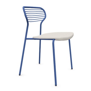 Apero Emu sedia o poltrona